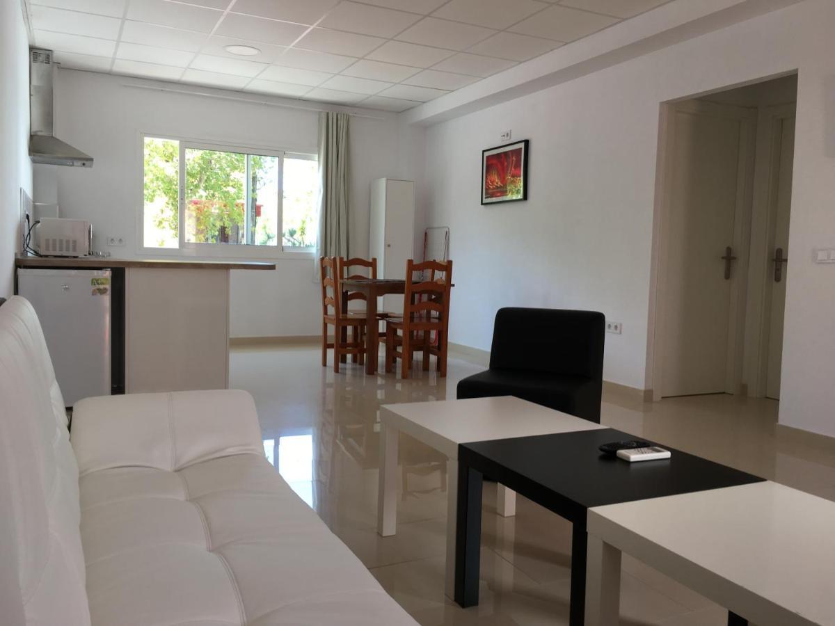 Apartamentos Carmen Teresa Торремолинос Экстерьер фото